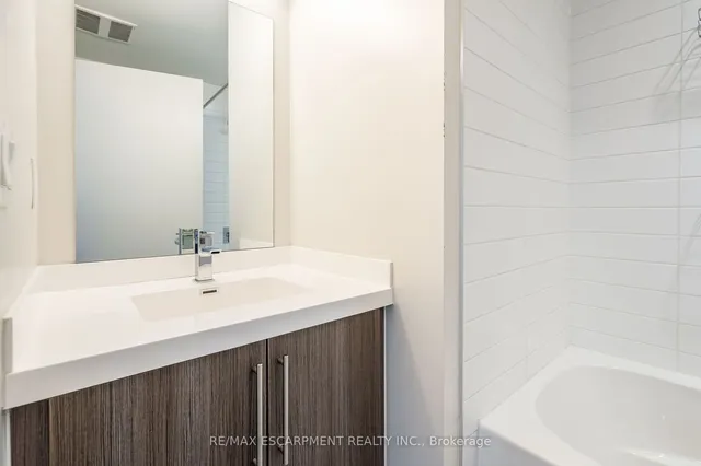 Additional property image - 2087 Fairview St Unit 1908