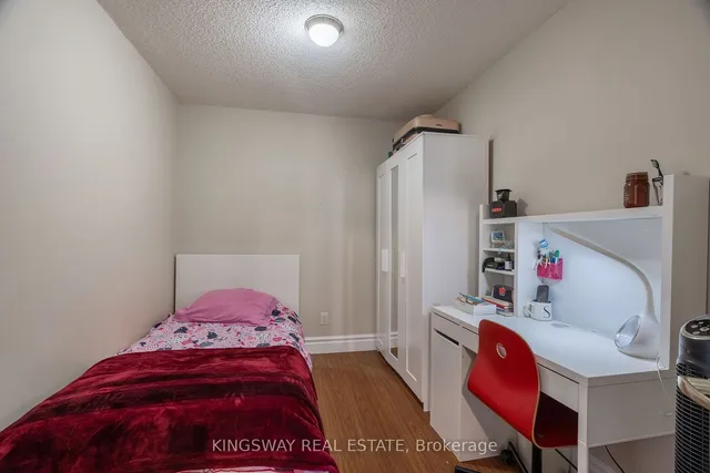 Additional property image - 25 Kingsbridge Garden Circ Unit 2018