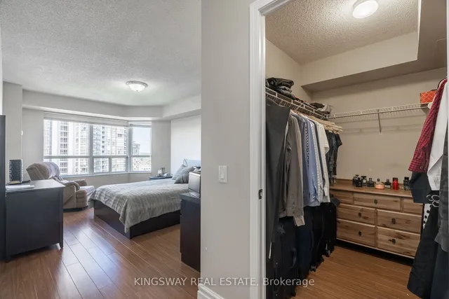 Additional property image - 25 Kingsbridge Garden Circ Unit 2018