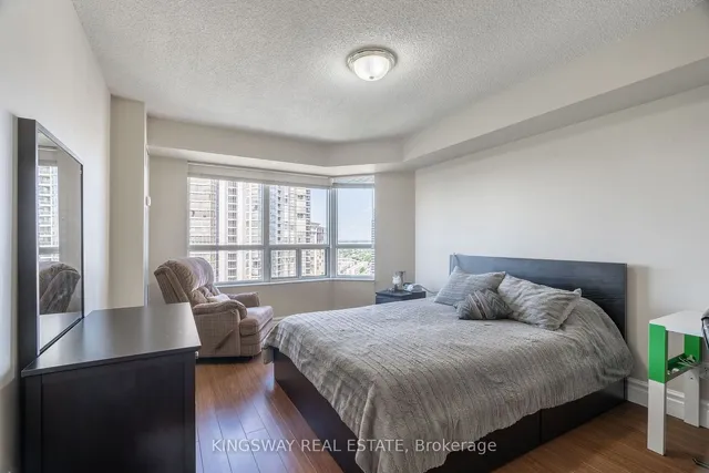 Additional property image - 25 Kingsbridge Garden Circ Unit 2018