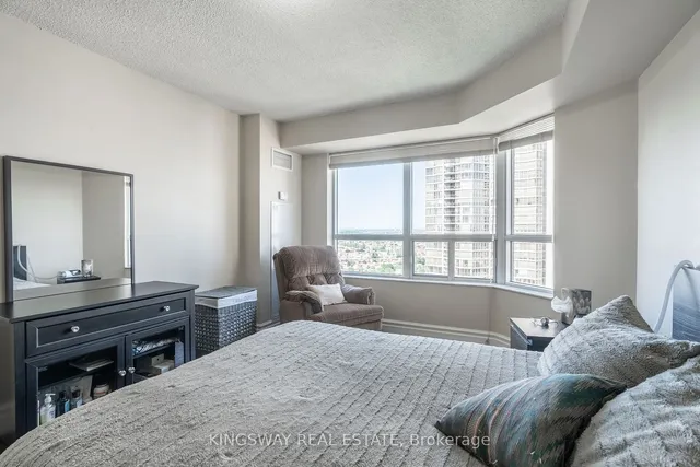 Additional property image - 25 Kingsbridge Garden Circ Unit 2018