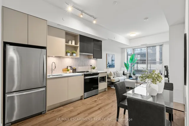 Additional property image - 405 Dundas St Unit 316