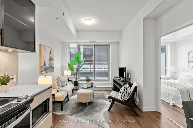 Additional property image - 405 Dundas St Unit 316