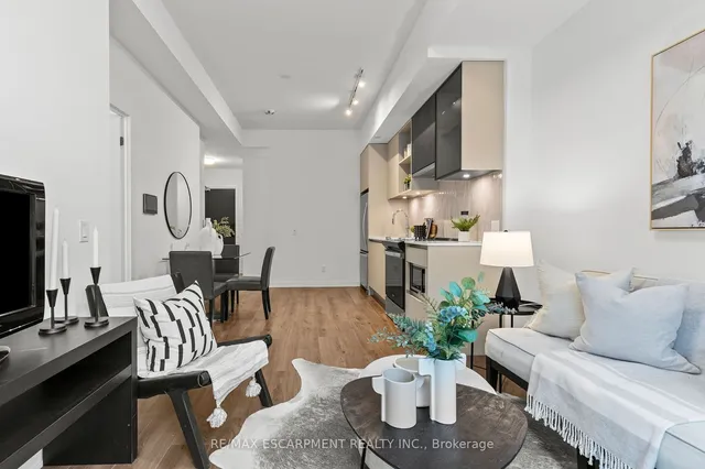 Additional property image - 405 Dundas St Unit 316
