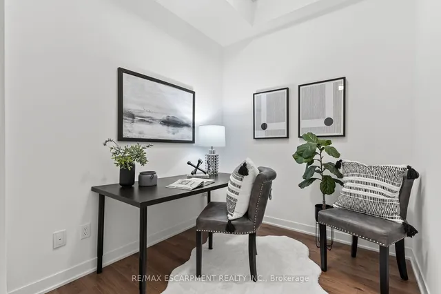 Additional property image - 405 Dundas St Unit 316