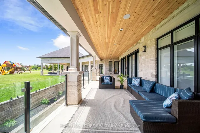Additional property image - 6 Moonlight Pl