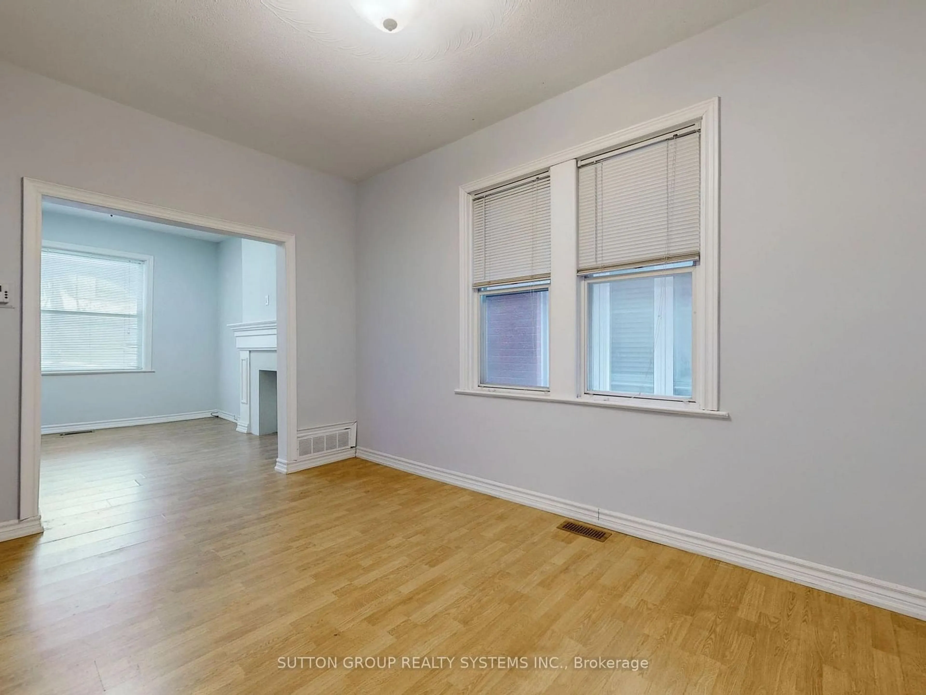 A pic of a room for 35 Day Ave, Toronto Ontario M6E 3V7