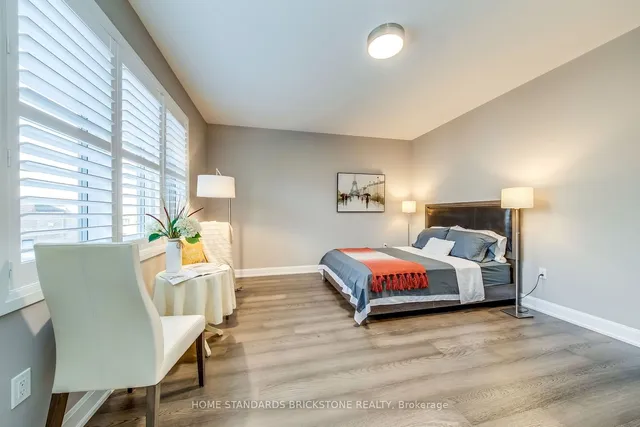 Additional property image - 1458 Everest Cres