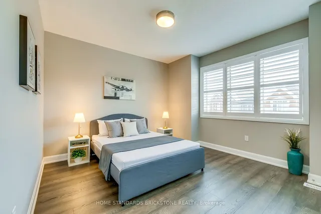 Additional property image - 1458 Everest Cres