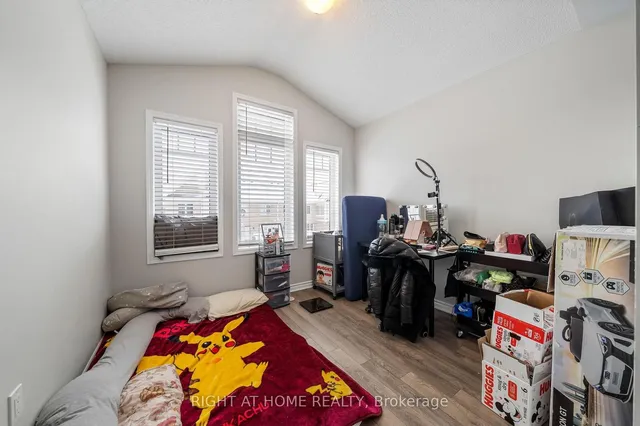 Additional image 3 of 289 Casson Pt