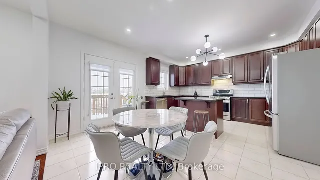 Additional property image - 36 Yarmouth St