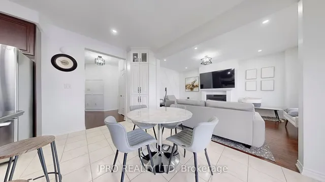 Additional property image - 36 Yarmouth St