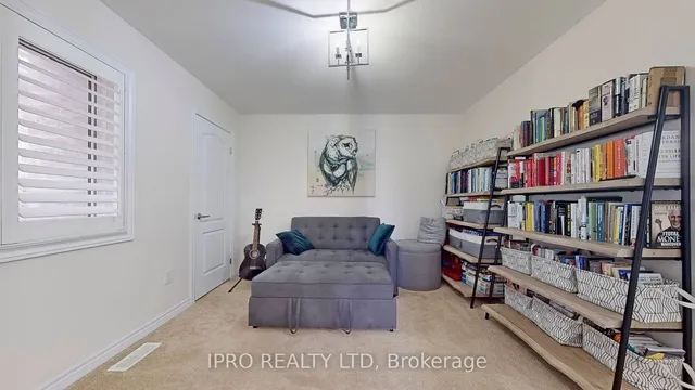 Additional property image - 36 Yarmouth St