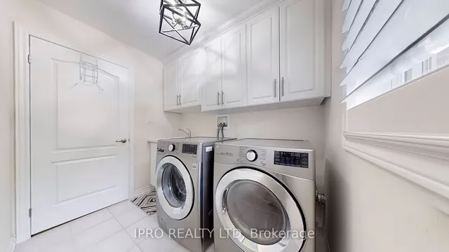 Additional property image - 36 Yarmouth St