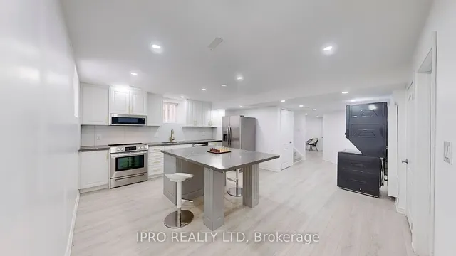 Additional property image - 36 Yarmouth St