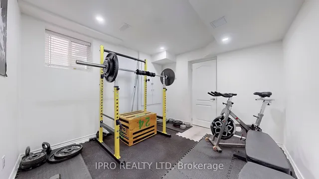 Additional property image - 36 Yarmouth St
