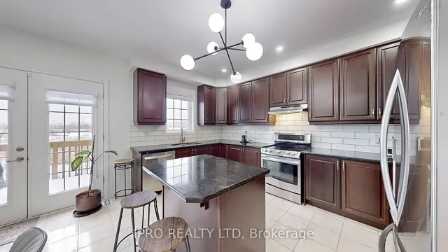 Additional property image - 36 Yarmouth St
