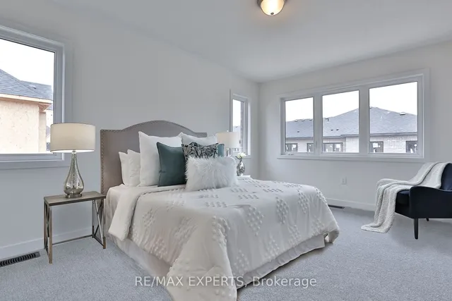 Additional property image - 1541 Rose Way