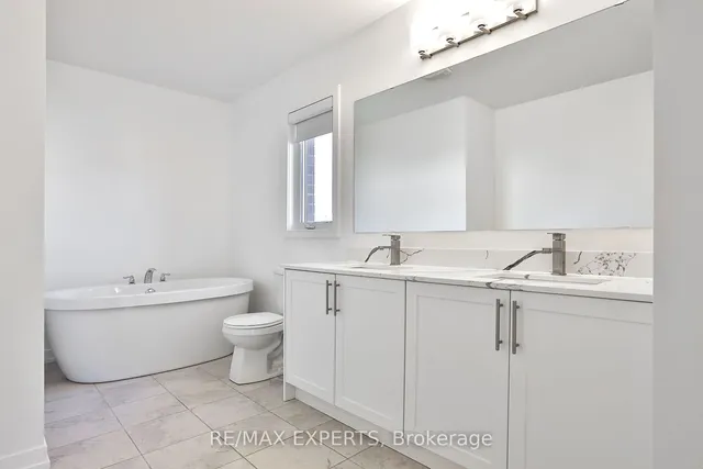 Additional property image - 1541 Rose Way