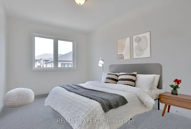 Additional property image - 1541 Rose Way