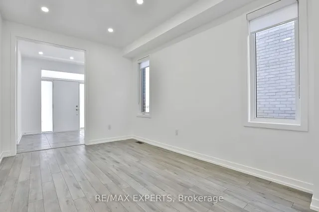 Additional property image - 1541 Rose Way