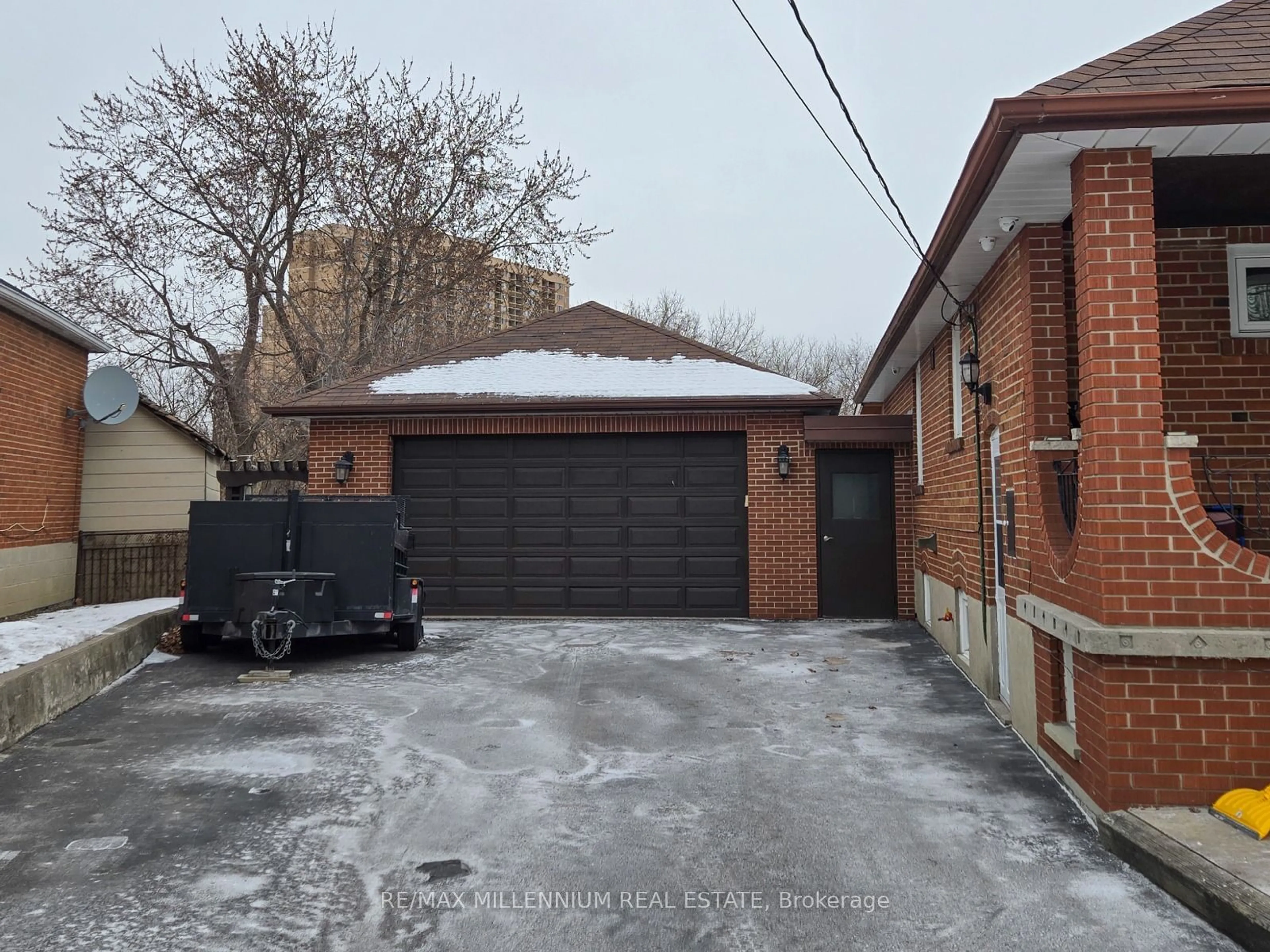 Indoor garage for 39 Mayall Ave, Toronto Ontario M3L 1E7