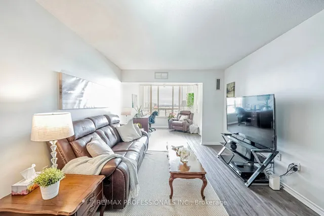 Additional image 31 of 20 Cherrytree Dr Unit 1408