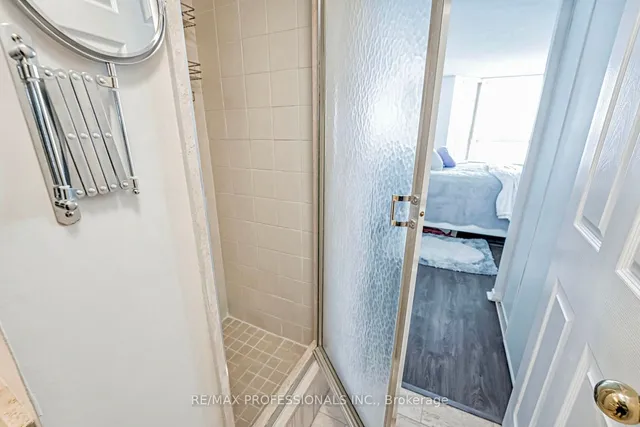Additional image 16 of 20 Cherrytree Dr Unit 1408