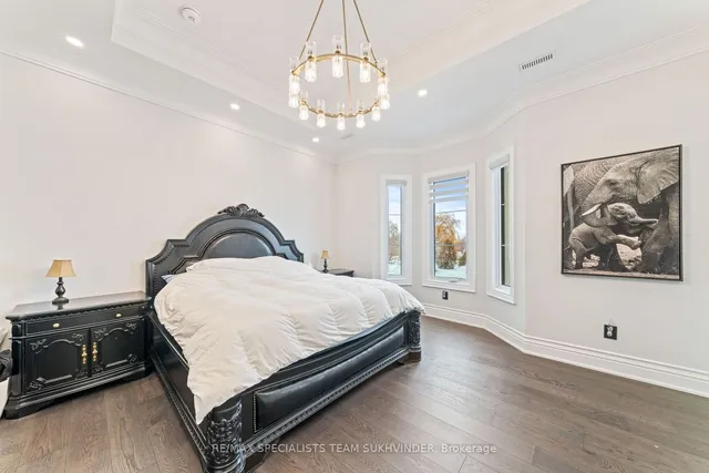 Additional property image - 4 Grafton Cres