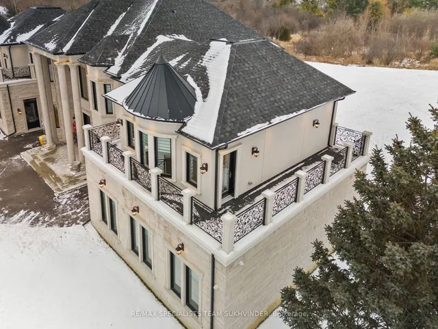 Additional property image - 4 Grafton Cres