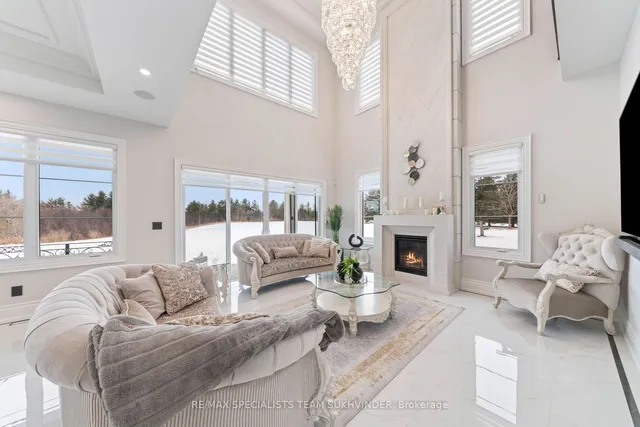 Additional property image - 4 Grafton Cres