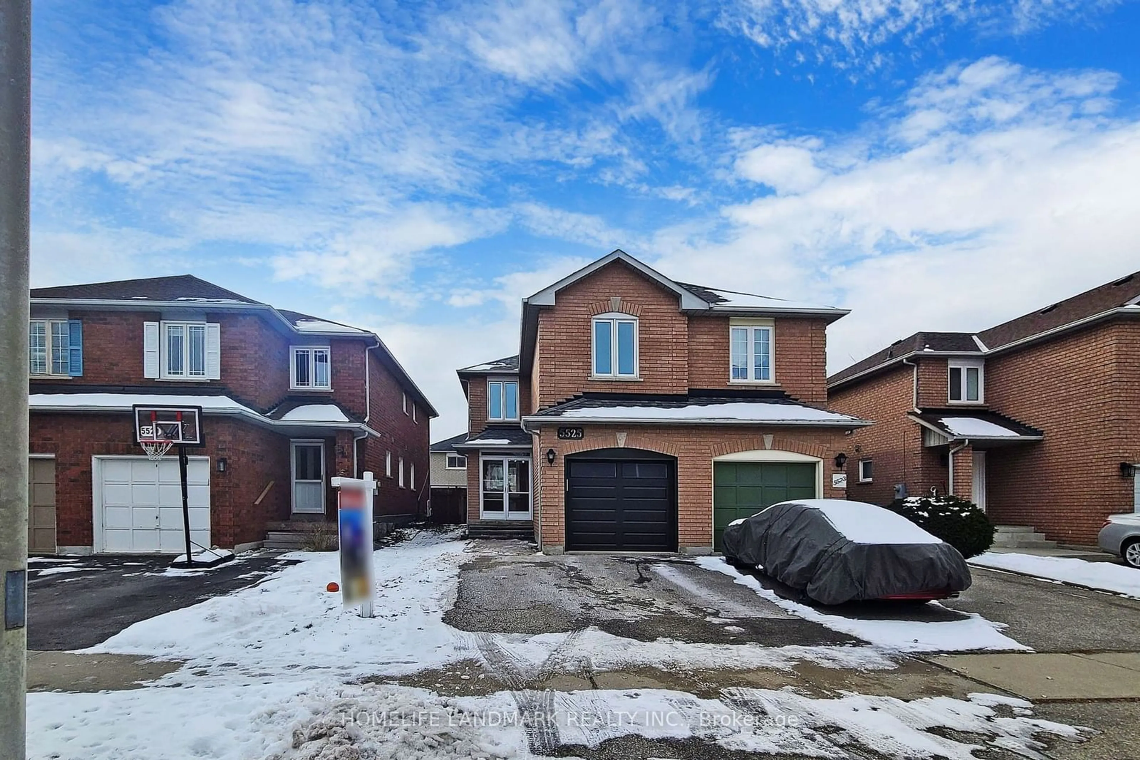 Home with brick exterior material, street for 5525 Antrex Cres, Mississauga Ontario L4Z 3T6