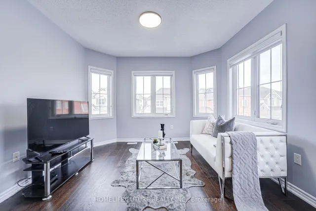 Additional property image - 342 Laundon Terr