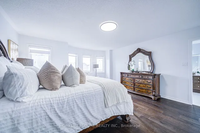 Additional property image - 342 Laundon Terr