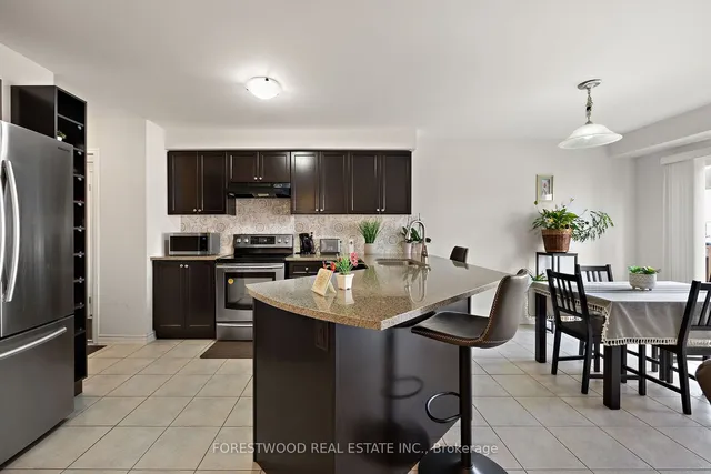 Additional property image - 93 Enford Cres