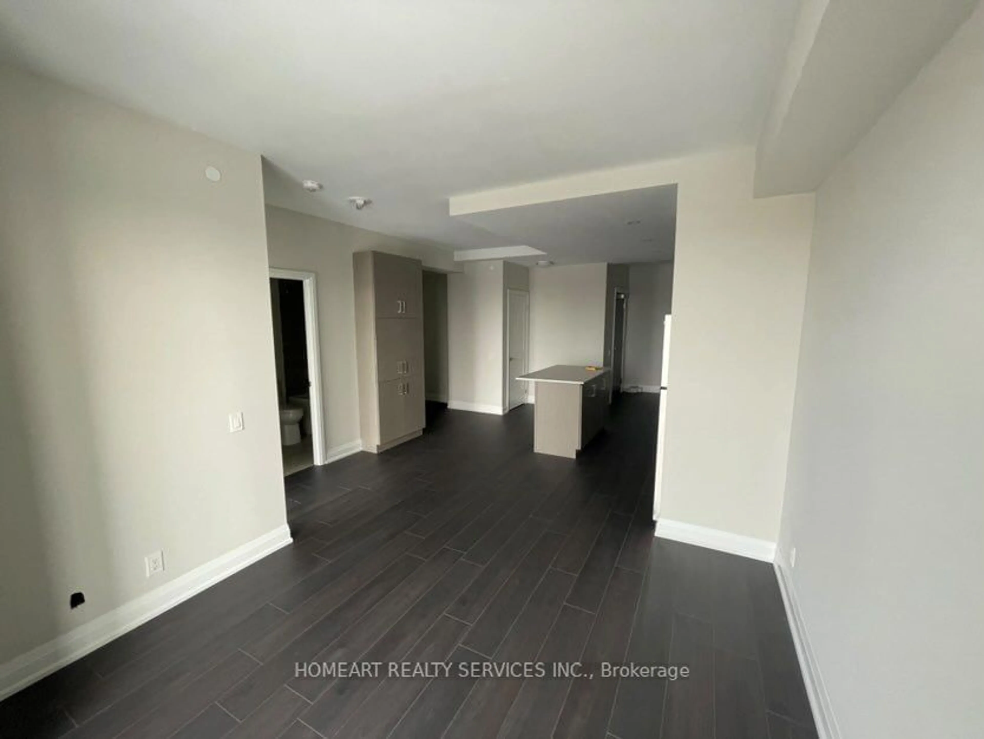 A pic of a room for 15 Lynch St #1001, Brampton Ontario L6W 0C7