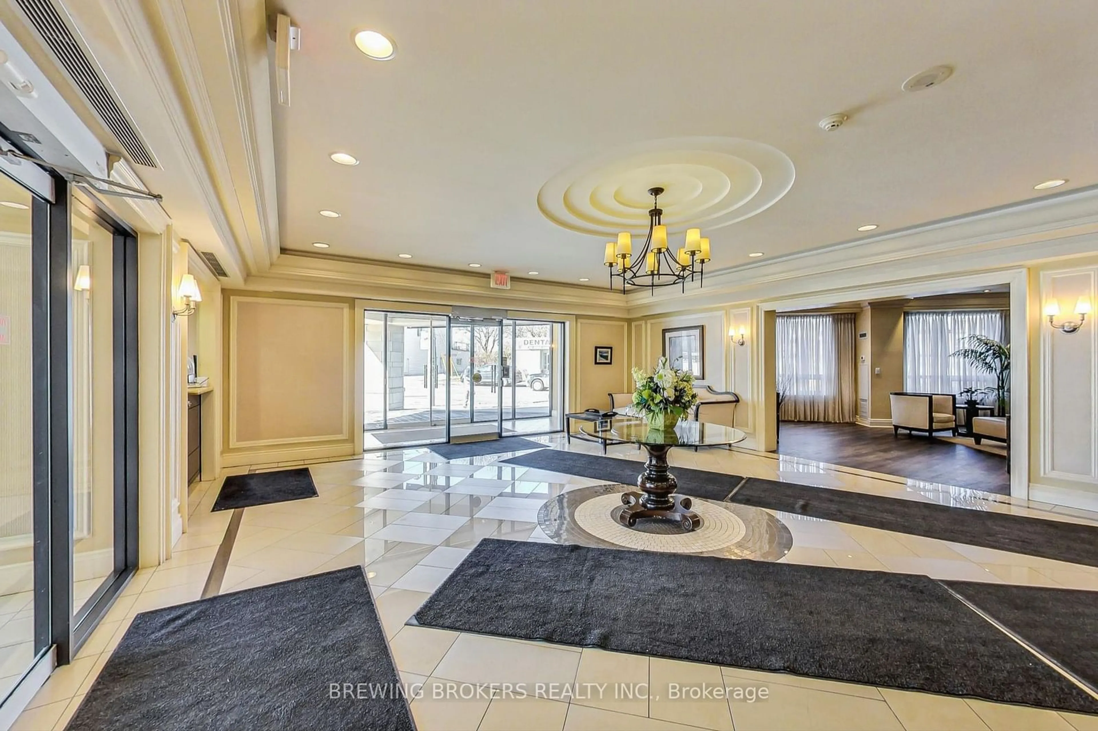 Lobby for 25 Earlington Ave #114, Toronto Ontario M8X 3A3