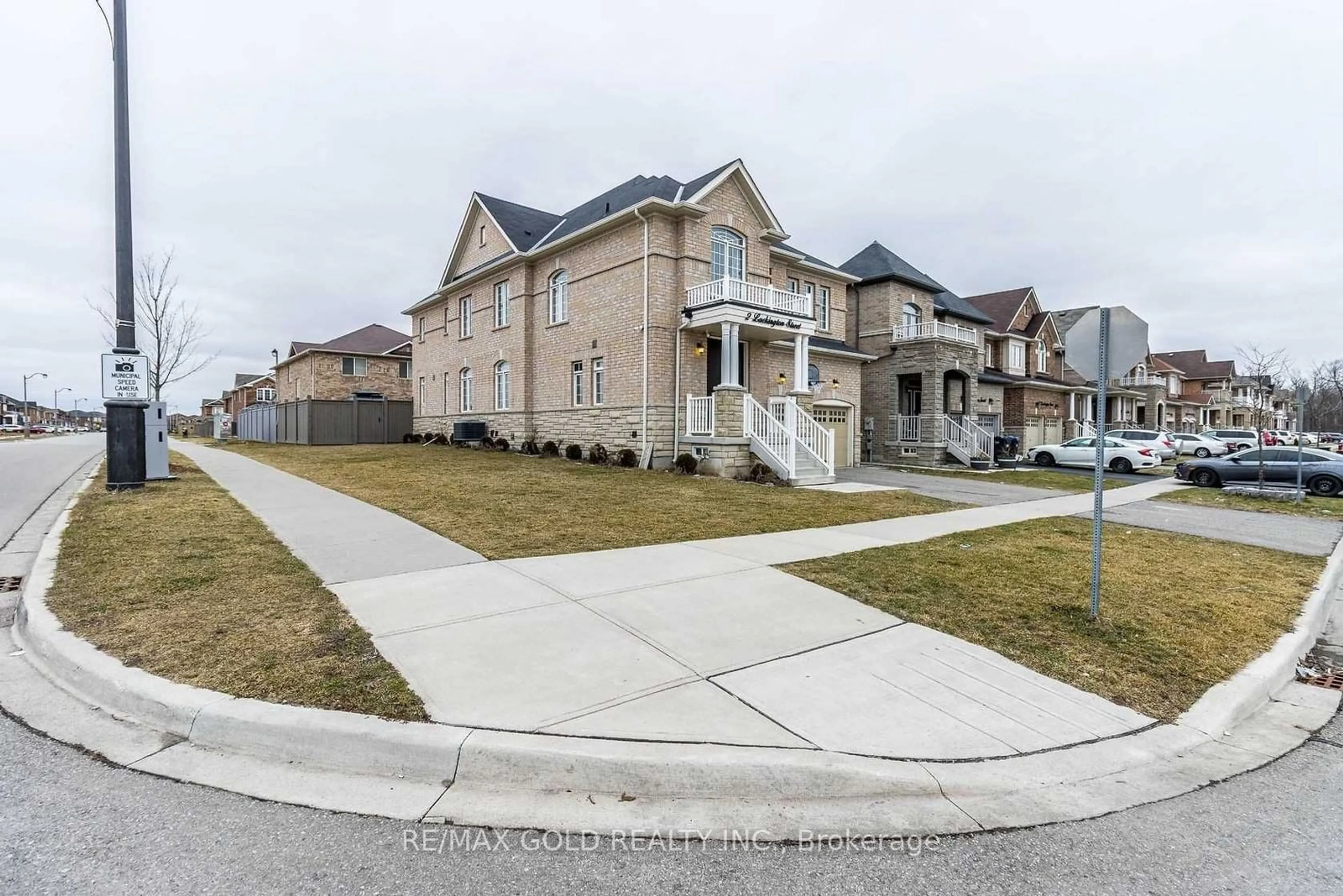 A pic from outside/outdoor area/front of a property/back of a property/a pic from drone, street for 2 Lackington St, Brampton Ontario L6X 0R8