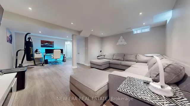 Additional property image - 1015 Windbrook Grve