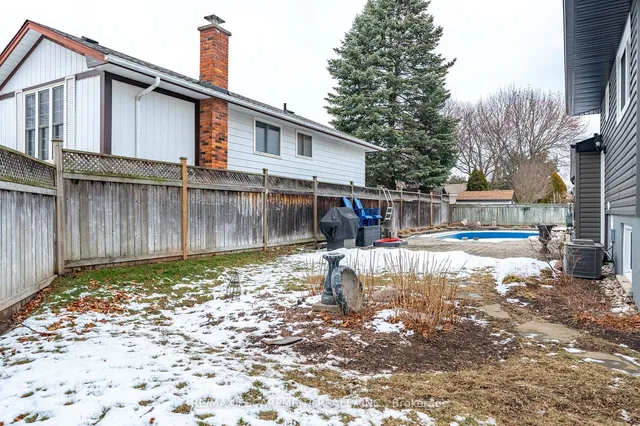 Additional property image - 3237 Woodward Ave