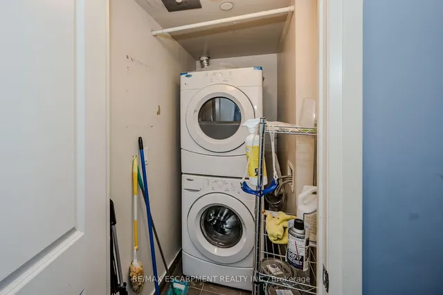 Additional property image - 1185 The Queensway Unit 112