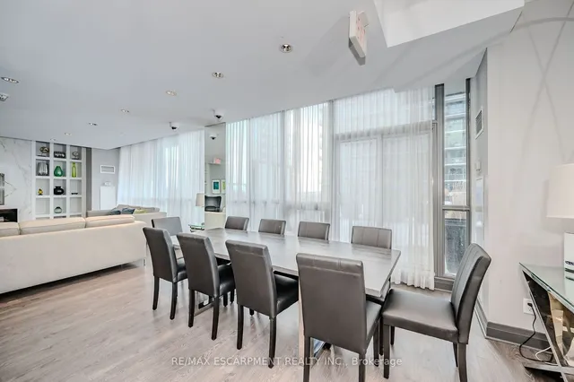Additional property image - 1185 The Queensway Unit 112