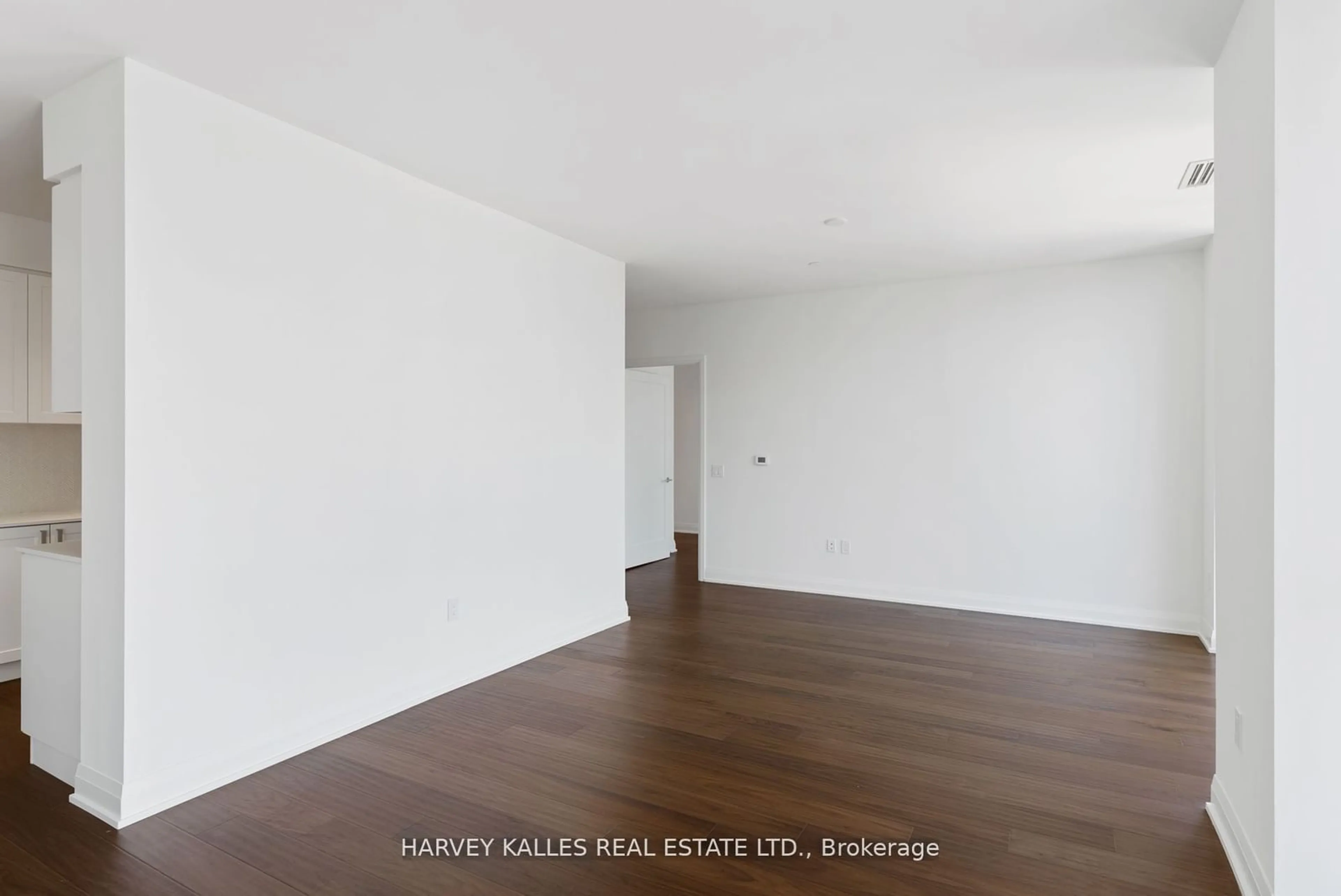 A pic of a room for 293 The Kingsway #620, Toronto Ontario M9A 3C8