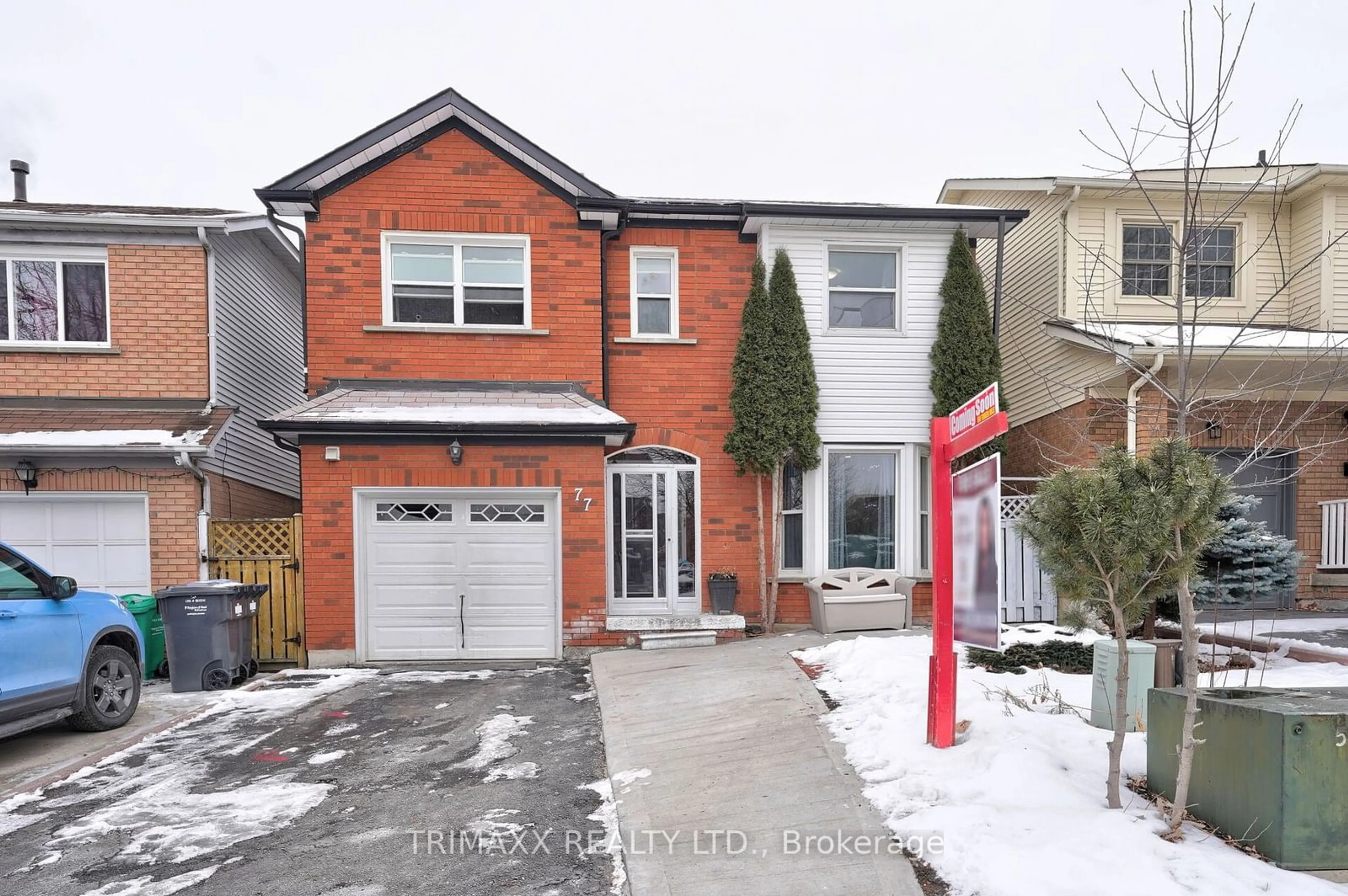 Home with brick exterior material, street for 77 Stoneledge Circ, Brampton Ontario L6R 1G8