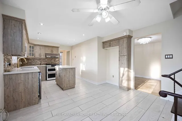 Additional property image - 307 Royal Salisbury Way