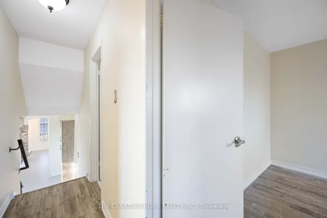 Additional property image - 307 Royal Salisbury Way