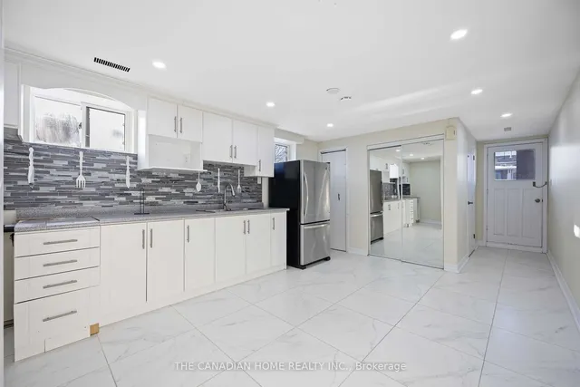 Additional property image - 307 Royal Salisbury Way