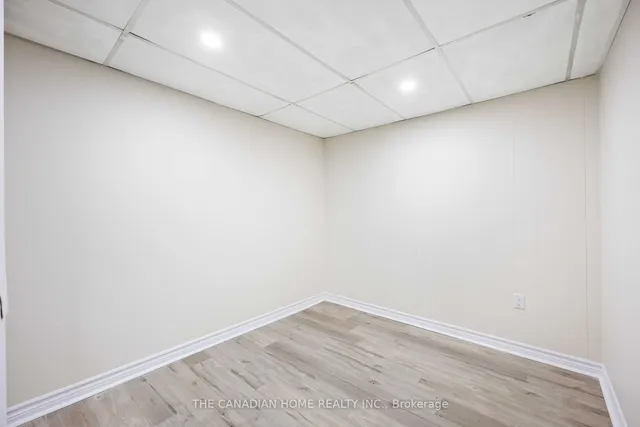 Additional property image - 307 Royal Salisbury Way