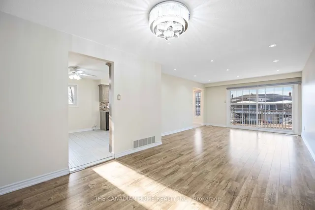 Additional property image - 307 Royal Salisbury Way