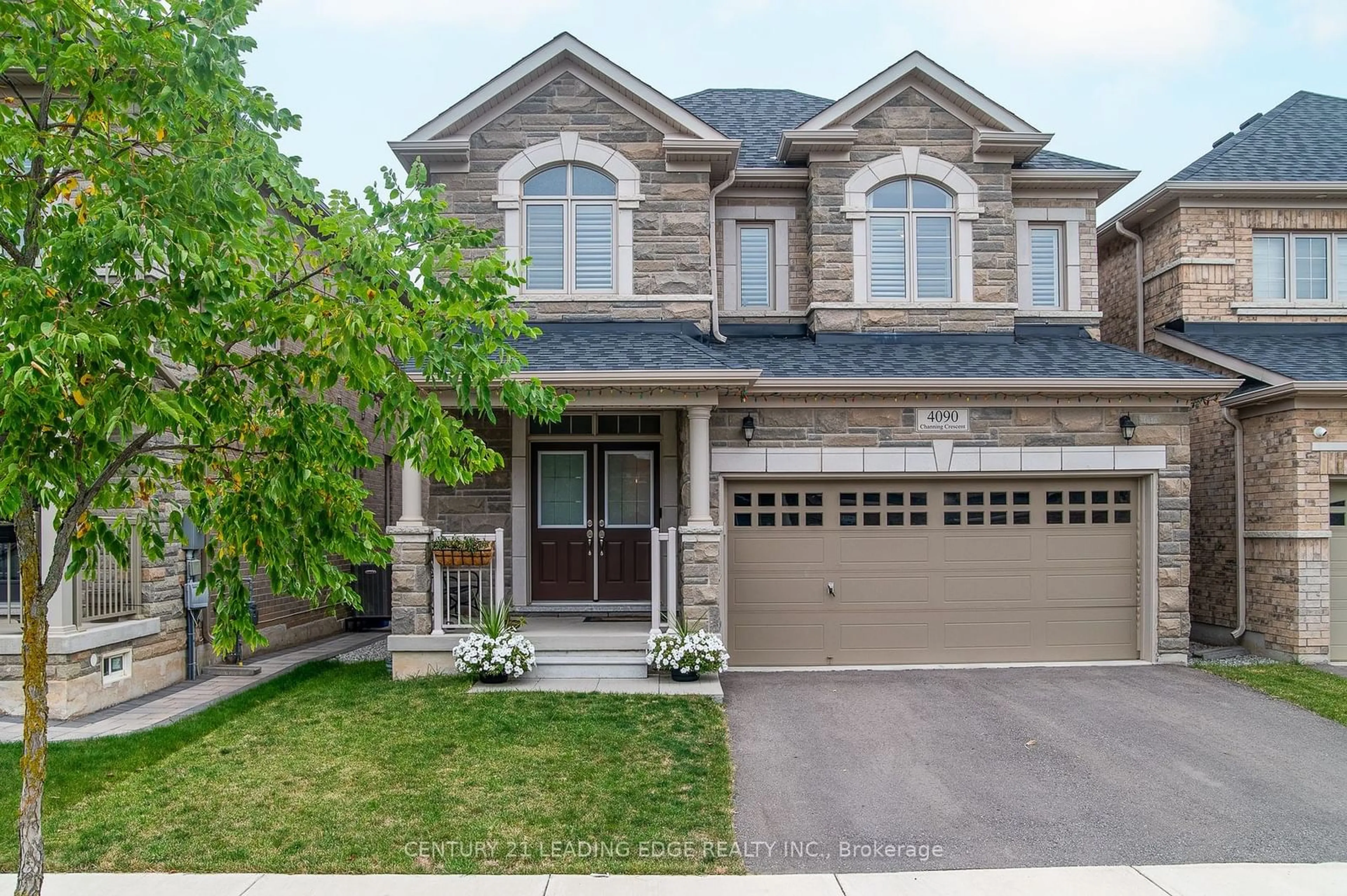 Home with brick exterior material, street for 4090 Channing Cres, Oakville Ontario L6H 3R3